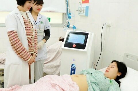 Phẫu thuật nội soi thành công cho thai phụ bị u buồng trứng xoắn nguy hiểm