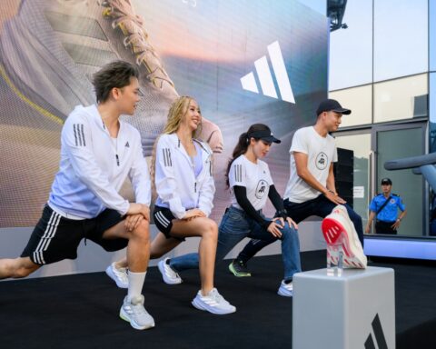 adidas ra mắt mẫu giày chạy tối ưu sự thoải mái, khuyến khích phụ nữ tập luyện chăm sóc bản thân