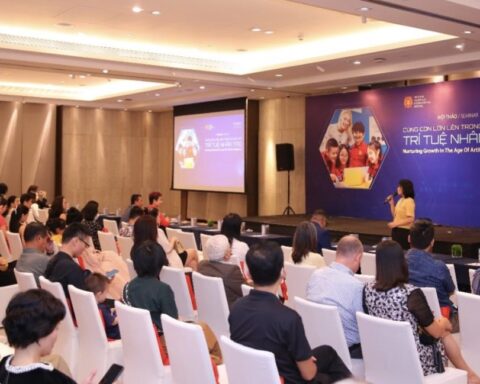 Hội thảo miễn phí giúp phụ huynh và học sinh “Tối ưu cuộc sống với AI”