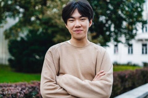 Thấy con hàng xóm 23 tuổi đã thu nhập tiền tỷ mỗi năm, tôi mới hiểu “Hiệu ứng Wallach” mạnh mẽ đến thế nào