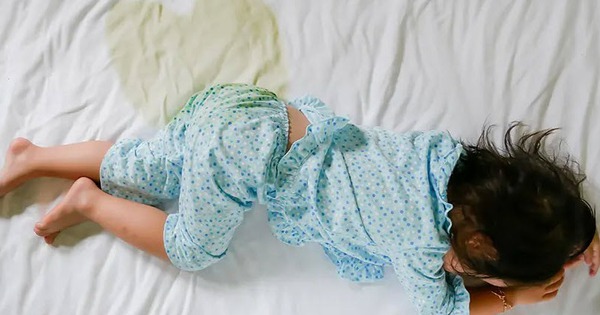 Nguyên nhân và giải pháp điều trị tiểu không tự chủ ở trẻ em