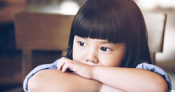 Nuôi dạy con với tình yêu quá mức: 3 sai lầm cha mẹ dễ mắc phải khiến con bị tổn thương