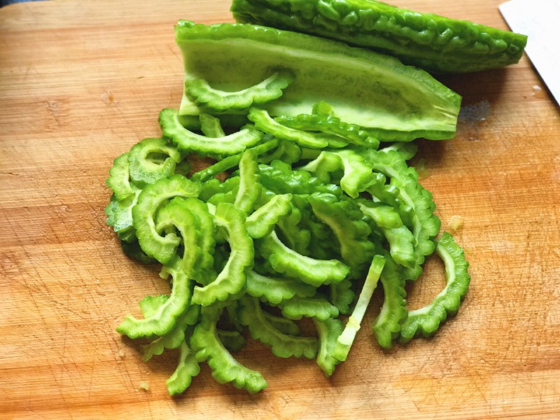 Nấu và ăn nhiều 4 món rau bổ gan: Làm giảm chứng nóng gan, giúp ngủ ngon, vừa bổ dưỡng lại rẻ tiền- Ảnh 2. Nấu và ăn nhiều 4 món rau bổ gan: Làm giảm chứng nóng gan, giúp ngủ ngon, vừa bổ dưỡng lại rẻ tiền- Ảnh 2.