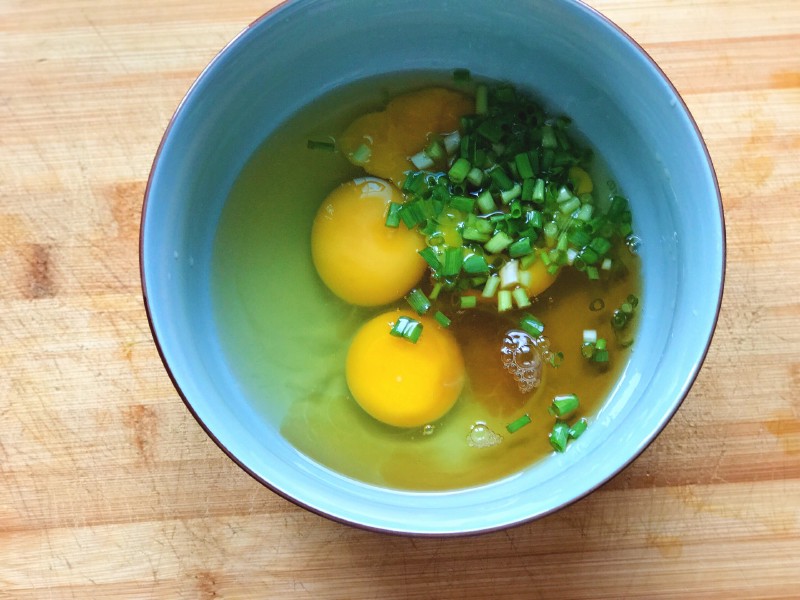 Nấu và ăn nhiều 4 món rau bổ gan: Làm giảm chứng nóng gan, giúp ngủ ngon, vừa bổ dưỡng lại rẻ tiền- Ảnh 4. Nấu và ăn nhiều 4 món rau bổ gan: Làm giảm chứng nóng gan, giúp ngủ ngon, vừa bổ dưỡng lại rẻ tiền- Ảnh 4.