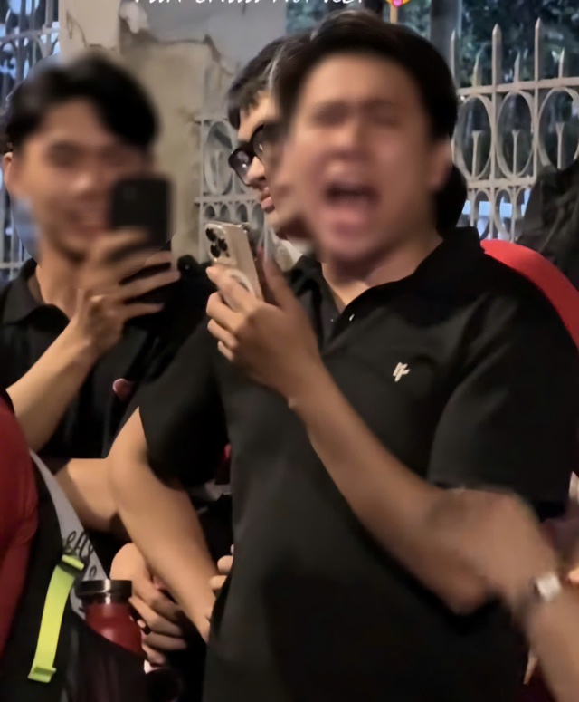 Vụ sinh viên xúc phạm cựu chiến binh, trường ĐH ở TP.HCM lên tiếng: Nhà trường không đồng tình với hành vi thiếu chuẩn - Ảnh 1. Vụ sinh viên xúc phạm cựu chiến binh, trường ĐH ở TP.HCM lên tiếng: Nhà trường không đồng tình với hành vi thiếu chuẩn - Ảnh 1.