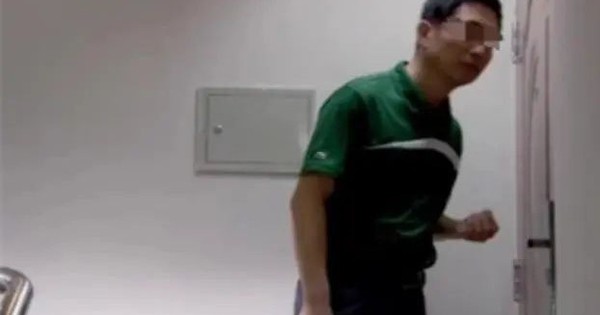 Dắt chó đi dạo, cô gái khiến cả gia đình mất mạng: Nuông chiều chính là đang hại một đứa trẻ!