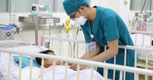 TPHCM: Sốt xuất huyết tăng gấp 2,5 lần, nhiều trẻ sốc nặng