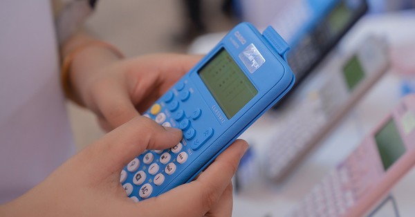 Casio fx-880BTG được phép mang vào phòng thi kỳ thi THPT Quốc gia