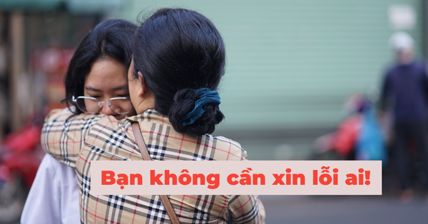 Thi xong, nữ sinh 2k7 dầm mưa về nhà rồi khóc nức nở với mẹ: “Con xin lỗi” – Một câu nói ngắn khiến triệu phụ huynh lặng người
