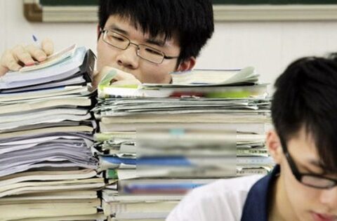 Không phải thi điểm kém, trẻ có 4 biểu hiện nguy hiểm này mới dễ bị xã hội ĐÀO THẢI không thương tiếc!