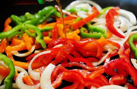 “Vua vitamin C” trong thế giới rau củ: Hé lộ cái tên bất ngờ với hàm lượng gấp 4 lần cam