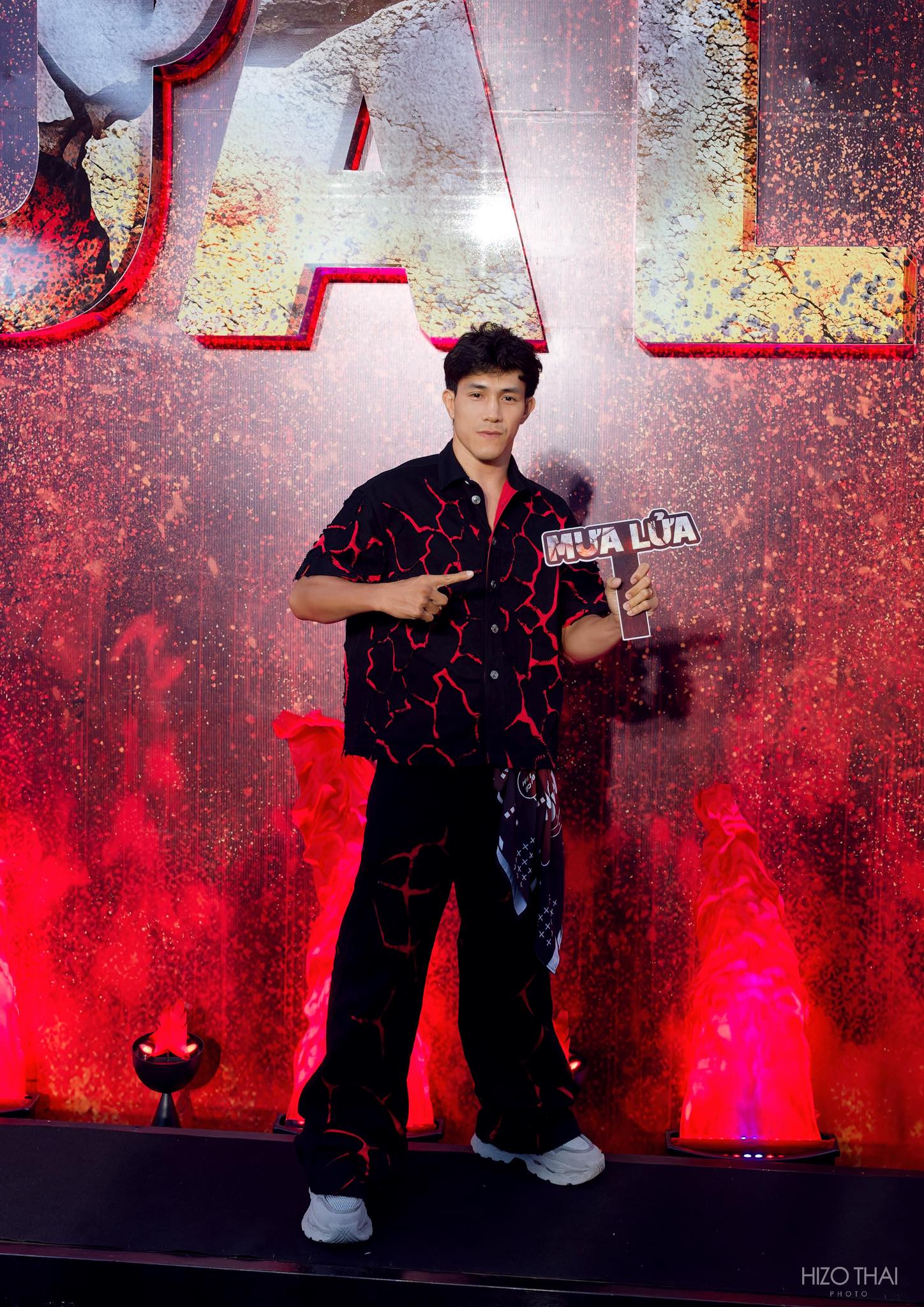 Phía Nguyễn Trần Duy Nhất lên tiếng về thông tin FC scam vé concert Chông Gai lên đến hàng trăm triệu đồng- Ảnh 6.