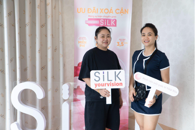 SILK – Mổ cận bằng laser năng lượng thấp: Giải pháp hiện đại cho người năng động- Ảnh 3. SILK – Mổ cận bằng laser năng lượng thấp: Giải pháp hiện đại cho người năng động- Ảnh 3.