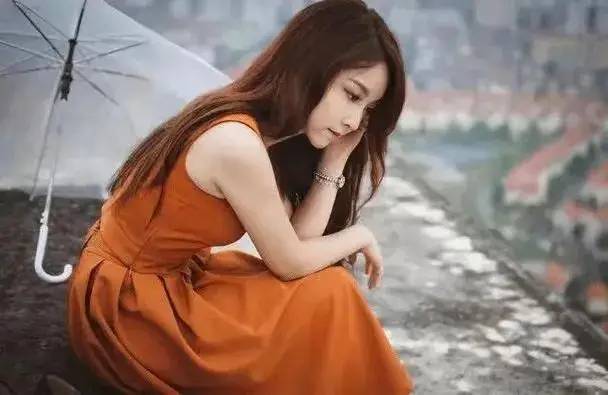 Hầu hết phụ nữ dễ mắc bệnh nghiêm trọng đều có 4 thói quen này. Hy vọng bạn không có bất kỳ thói quen nào!- Ảnh 4. Hầu hết phụ nữ dễ mắc bệnh nghiêm trọng đều có 4 thói quen này. Hy vọng bạn không có bất kỳ thói quen nào!- Ảnh 4.