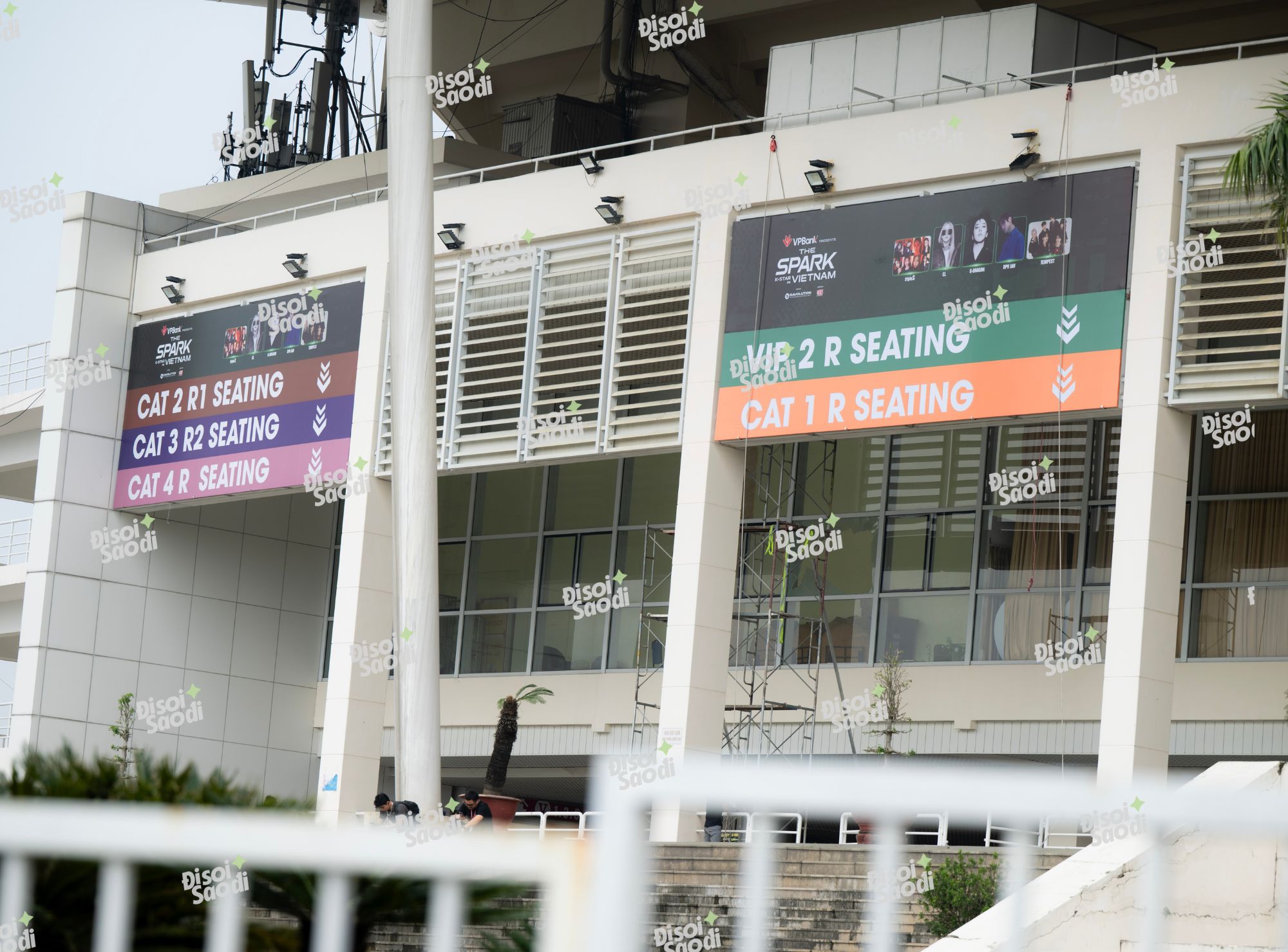 ĐỘC QUYỀN: Siêu sân khấu mega concert có G-Dragon đang được dựng tại Mỹ Đình, chỉ còn 5 ngày nữa Việt Nam sẽ đón 