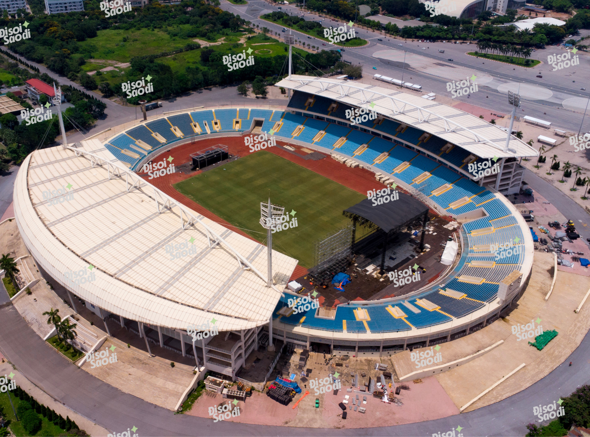 ĐỘC QUYỀN: Siêu sân khấu mega concert có G-Dragon đang được dựng tại Mỹ Đình, chỉ còn 5 ngày nữa Việt Nam sẽ đón 