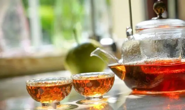 Bác sĩ cảnh báo: Sau tuổi 50, nếu liên tục làm 5 thói quen này là tự đẩy mình đến gần bờ vực đột quỵ- Ảnh 2. Bác sĩ cảnh báo: Sau tuổi 50, nếu liên tục làm 5 thói quen này là tự đẩy mình đến gần bờ vực đột quỵ- Ảnh 2.