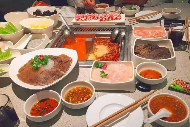 Bác sĩ cảnh báo: Sau tuổi 50, nếu liên tục làm 5 thói quen này là tự đẩy mình đến gần bờ vực đột quỵ- Ảnh 3. Bác sĩ cảnh báo: Sau tuổi 50, nếu liên tục làm 5 thói quen này là tự đẩy mình đến gần bờ vực đột quỵ- Ảnh 3.