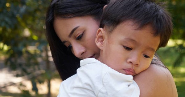 Tại sao 3 kiểu bà mẹ “siêng năng hết phần thiên hạ” này vẫn không thể nuôi dạy con cái xuất sắc?