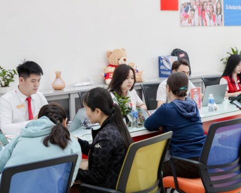 Tự tin chọn nguyện vọng 1 trong bối cảnh dự kiến điểm chuẩn các ngành giảm