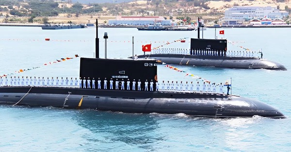 Tin mới nhất về diễu binh, diễu hành Quốc khánh 2/9: Lần đầu có cả tàu ngầm, tàu nổi Hải quân tham gia