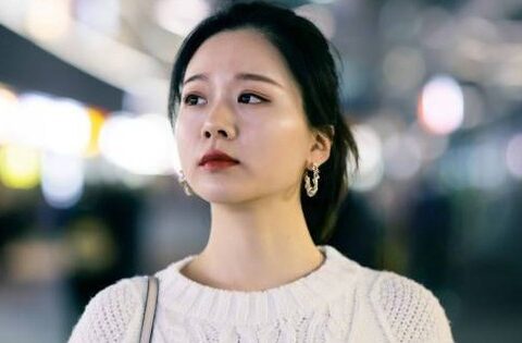 Bà mẹ TP.HCM tuyệt vọng than: “Có lúc chỉ muốn biến mất khỏi cuộc đời này”, nghe chị kể chuyện con trai mà đồng cảm