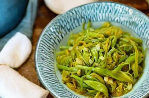 Đừng bỏ qua nếu thấy hoa “lạ mà quen” này bán ngoài chợ, mua ngay về xào cùng tỏi cực giòn ngon, thơm phức