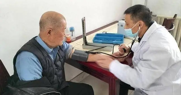 Muốn sống thọ? Hãy nhìn vào nhịp tim, nhất là sau tuổi 65!