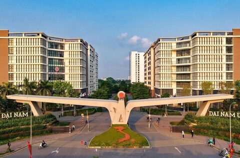 Tại sao hơn 45.000 bạn trẻ đã chọn Đại học Đại Nam làm bệ phóng tương lai?