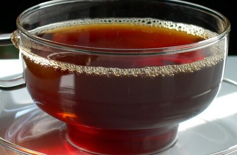 2 món nước trị cháy nắng rẻ bèo của người Việt, biết uống còn chống loãng xương