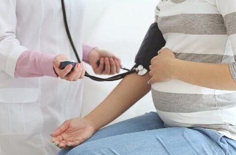 Biến chứng thai kỳ có thể cảnh báo nguy cơ đột quỵ sau này