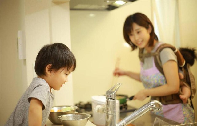 Hầu hết phụ nữ dễ mắc ung thư đều có 5 triệu chứng này, hy vọng bạn không gặp phải bất kỳ triệu chứng nào- Ảnh 2.