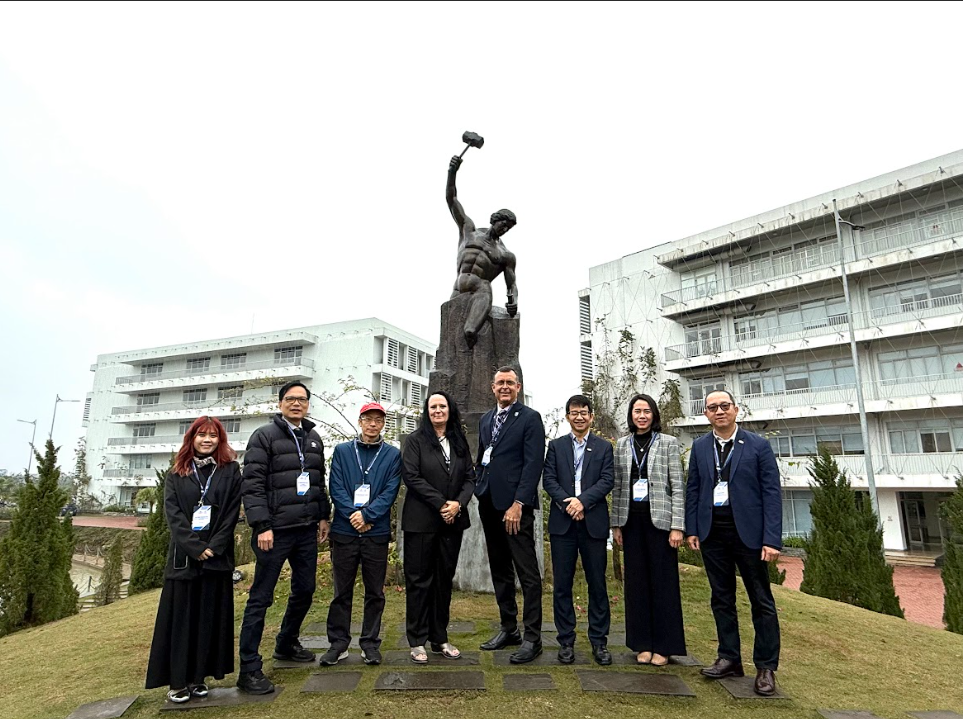 Chương trình Thạc sĩ Quản trị Kinh doanh, Trường Đại học FPT (Hà Nội) đạt kiểm định ACBSP- Ảnh 3.