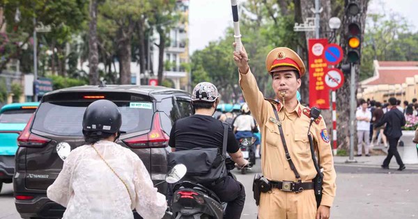 Công an Hà Nội thông báo tới tất cả người tham gia giao thông từ 7h30 ngày mai