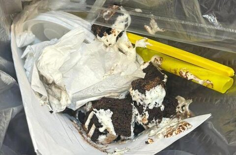 Vụ việc xảy ra tại một tiệm bánh ngọt ở Hà Nội gây ngán ngẩm: 2025 mà nhiều cha mẹ vẫn hành xử như này!