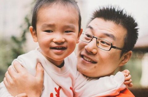 Nghiên cứu phát hiện: 1 yếu tố ở trường học có thể ảnh hưởng đến SỰ HIẾU THẢO của con bạn!