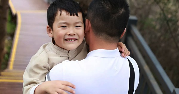 Trước 6 tuổi, cho con đủ 3 điều này, não bộ sẽ phát triển vượt trội, IQ và EQ đều cao