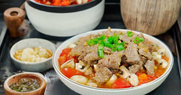 Mỗi lần mẹ tôi làm món hấp này là cả nhà háo hức chờ đợi, cầm sẵn đũa ăn hết sạch ngay khi dọn ra