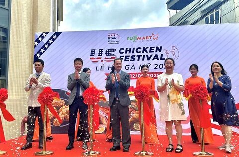 FujiMart chiêu đãi Lễ hội Gà Mỹ với khuyến mại lớn