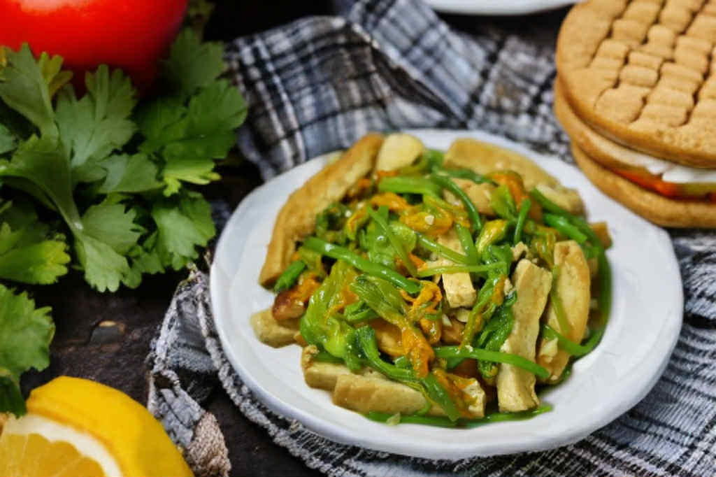 Vào tháng Tám nếu thấy loại 