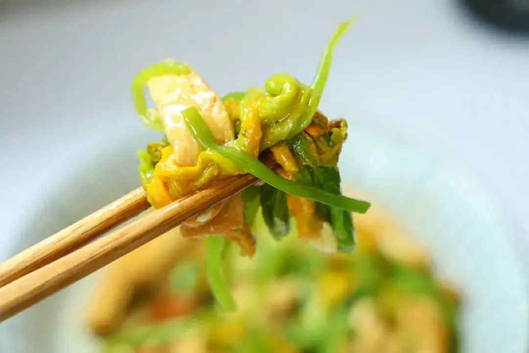 Vào tháng Tám nếu thấy loại 