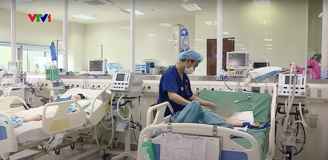 Nhiều trẻ đuối nước bị dốc ngược: Thói quen tưởng cứu người lại có thể khiến bé mất mạng!- Ảnh 1.