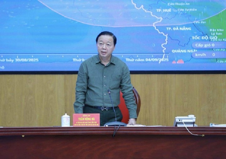 Phó Thủ tướng Trần Hồng Hà: Người dân không ra đường từ 11h đến 18h hôm nay- Ảnh 1.