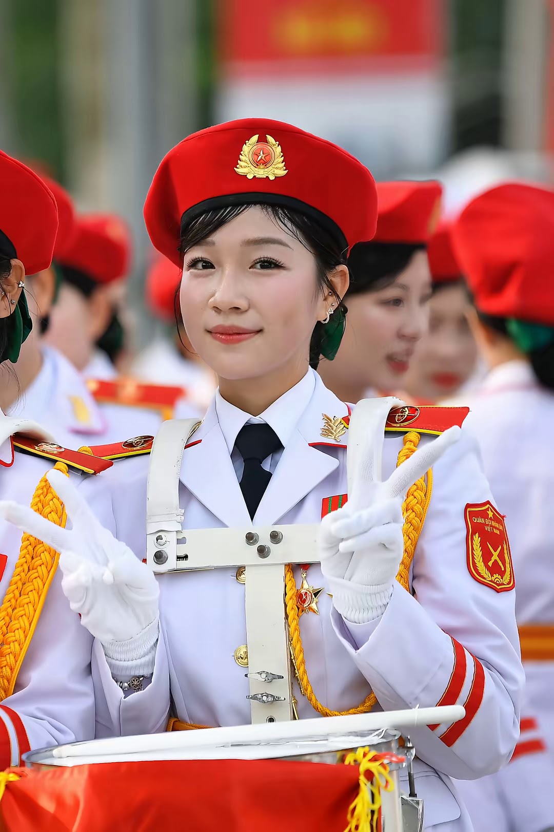 10 nữ quân nhân Việt Nam chỉ cần nở nụ cười là khuynh đảo mạng xã hội- Ảnh 22.