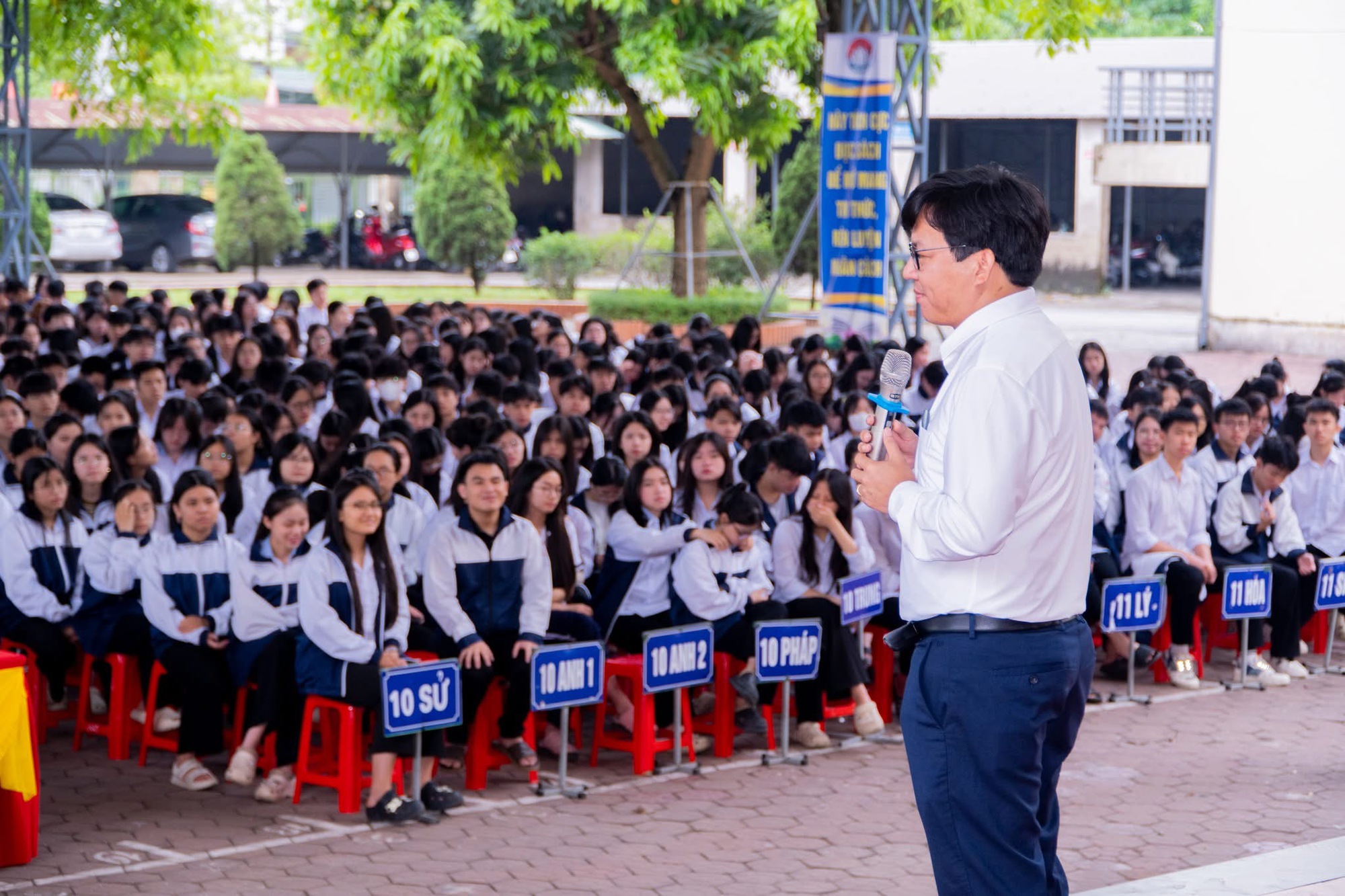 Tại sao VETA EDU là đơn vị uy tín về luyện thi ĐGNL tại TPHCM?- Ảnh 3.