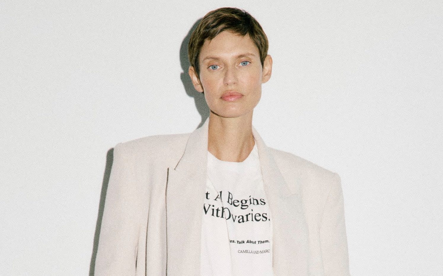 Tôi đã lần lượt cắt bỏ ngực rồi đến buồng trứng để phòng ngừa ung thư- Ảnh 1.