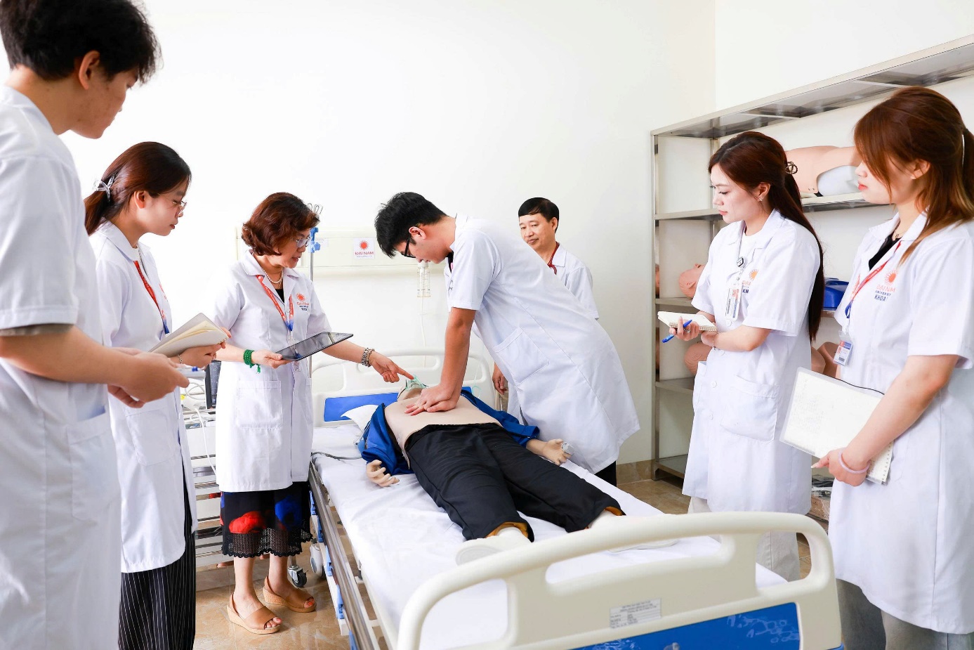 Học bổng tài năng 100% học phí, hỗ trợ sinh hoạt 720 triệu cho tân sinh viên- Ảnh 2.