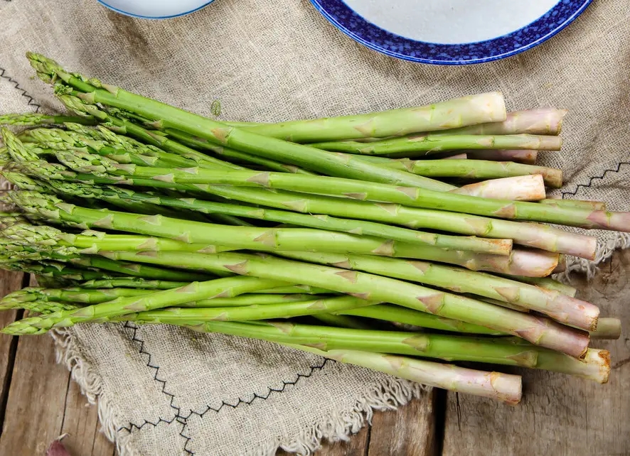 Muốn chọn mua được măng tây tươi ngon giòn ngọt, đừng bỏ qua 4 lưu ý này- Ảnh 5. Muốn chọn mua được măng tây tươi ngon giòn ngọt, đừng bỏ qua 4 lưu ý này- Ảnh 5.