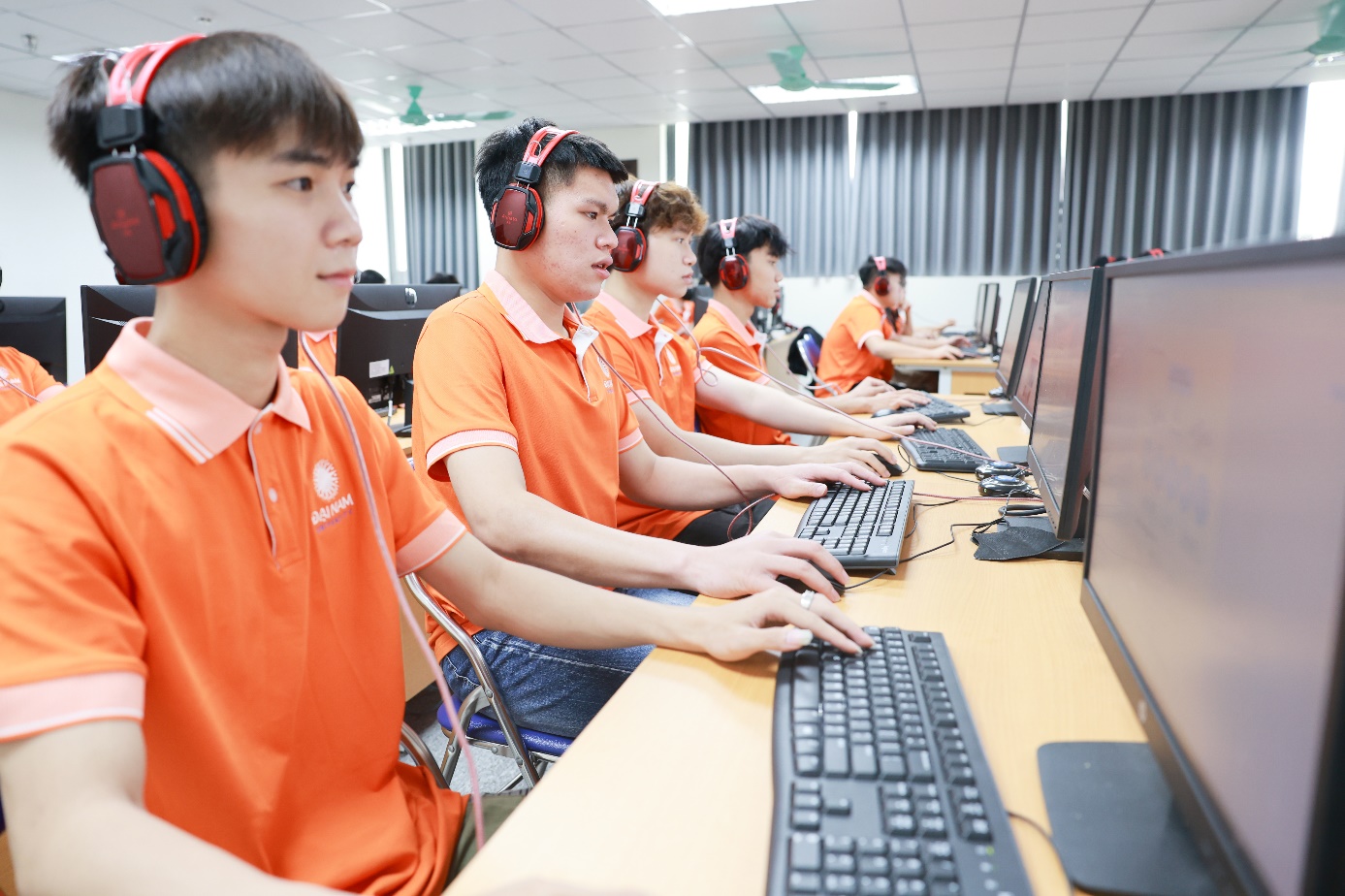 Học bổng tài năng 100% học phí, hỗ trợ sinh hoạt 720 triệu cho tân sinh viên- Ảnh 4.