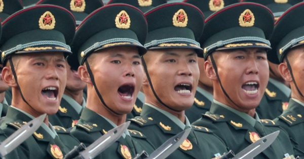 Trực tiếp: Trung Quốc duyệt binh lớn chưa từng thấy, nhiều vũ khí lần đầu xuất hiện